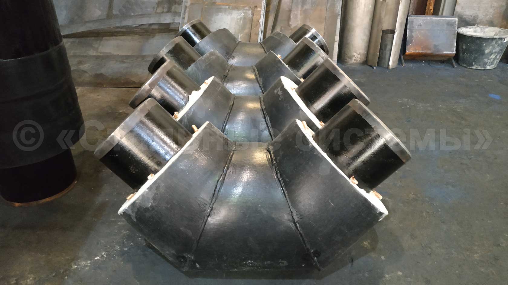 Отводы и неподвижные опоры в ППУ/ПЭ СОДК в г. Саранск для нужд монтажной организации